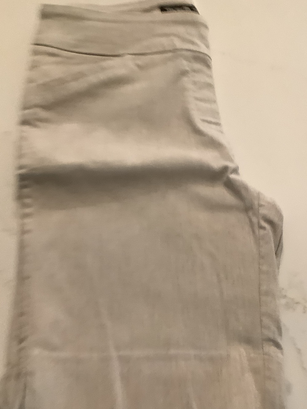 Women’s Bermuda Shorts in Light Beige